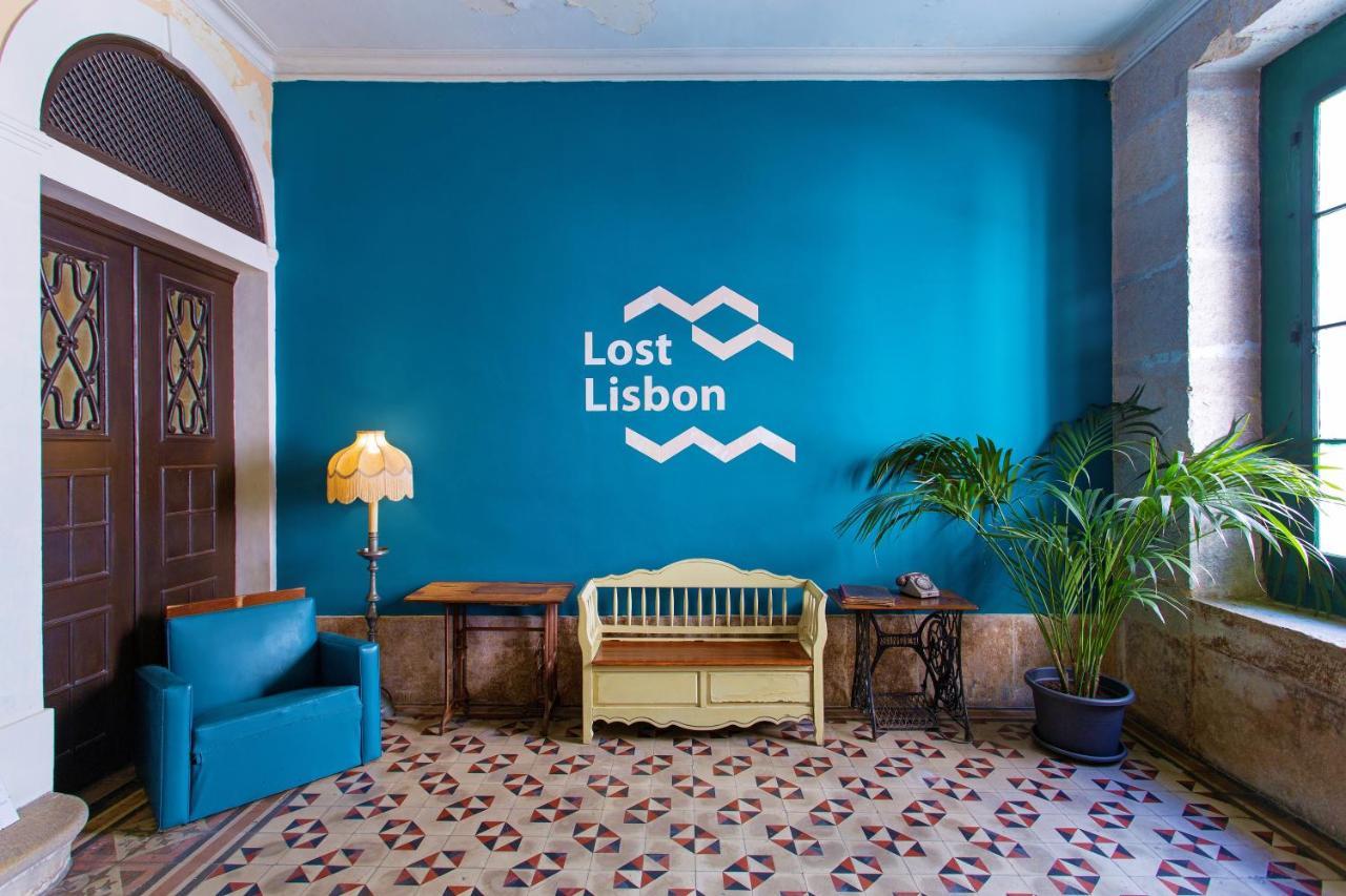 Lost Lisbon :: Chiado House Exterior photo